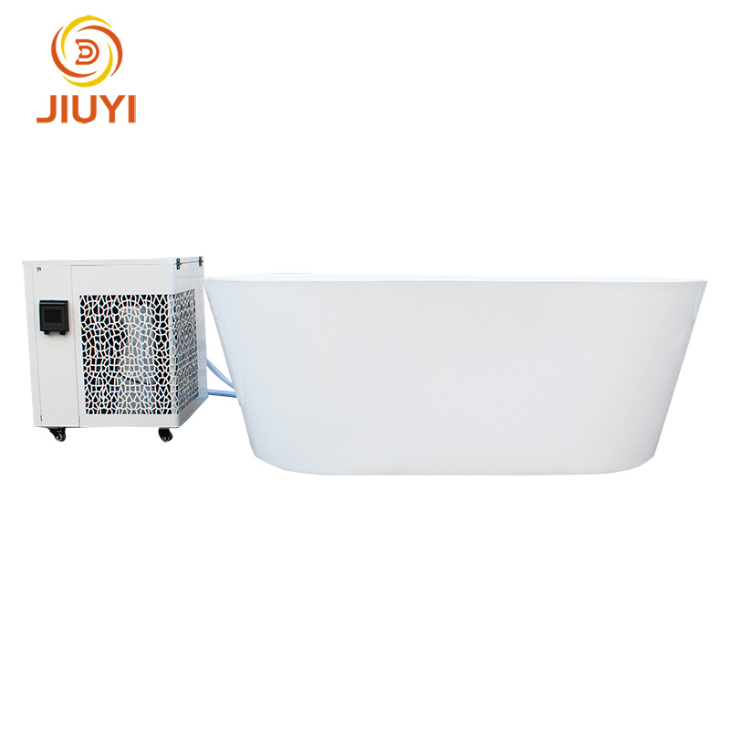 Hot Sale Athlete Outdoor Recovery Ice Bathtub Spa Massage Tub Freestanding Ice Bath Tub Acrylic Cold Plunge with Chiller