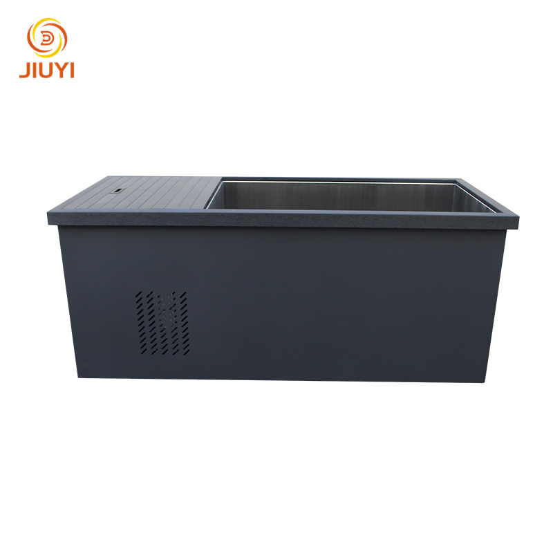 Custom Steel Frame Wooden Ice Barrel Bath Tub Outdoor Cold Plunge Tub with Portable Chillier for Sale